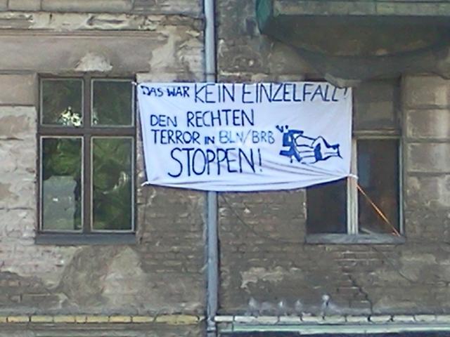 Anti-Nazi Transpi (Juni 2011)